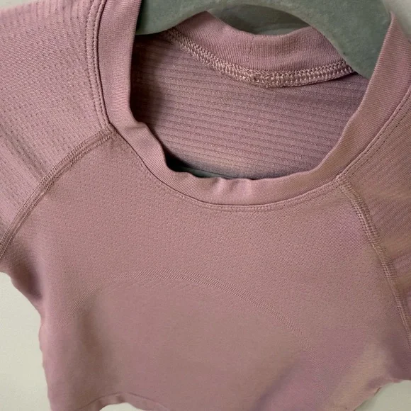 Lululemon Swiftly Tech Mauve Crop Top Size 4 - Picture 3 of 5